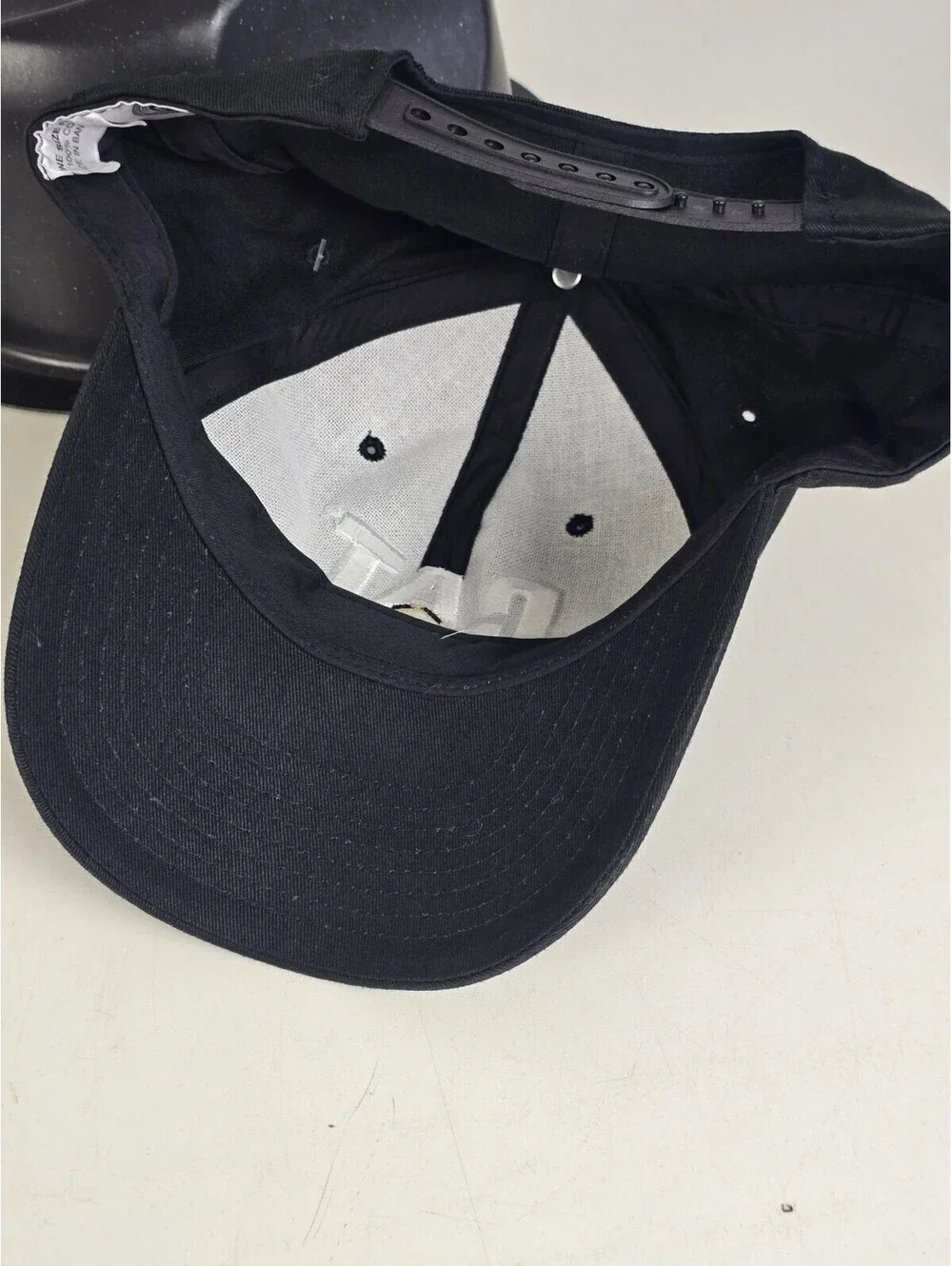 Vintage CAT Equipment Black StrapBack Hat OSFA Cotton Cap Adult Size NEW